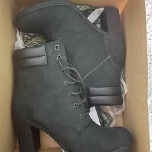 Used Boots Timberland